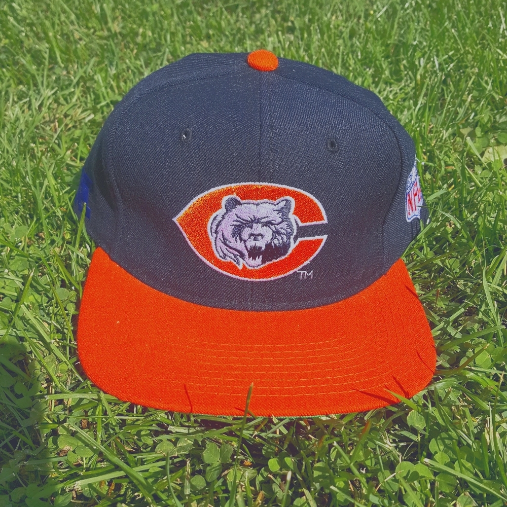 Vintage 90s Chicago Bears starter hat